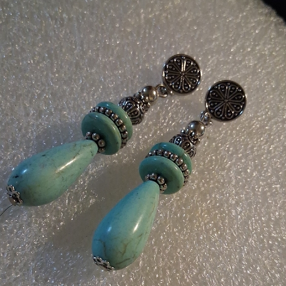Turquoise and Silver Beaded Earrings - Picture 1 of 3